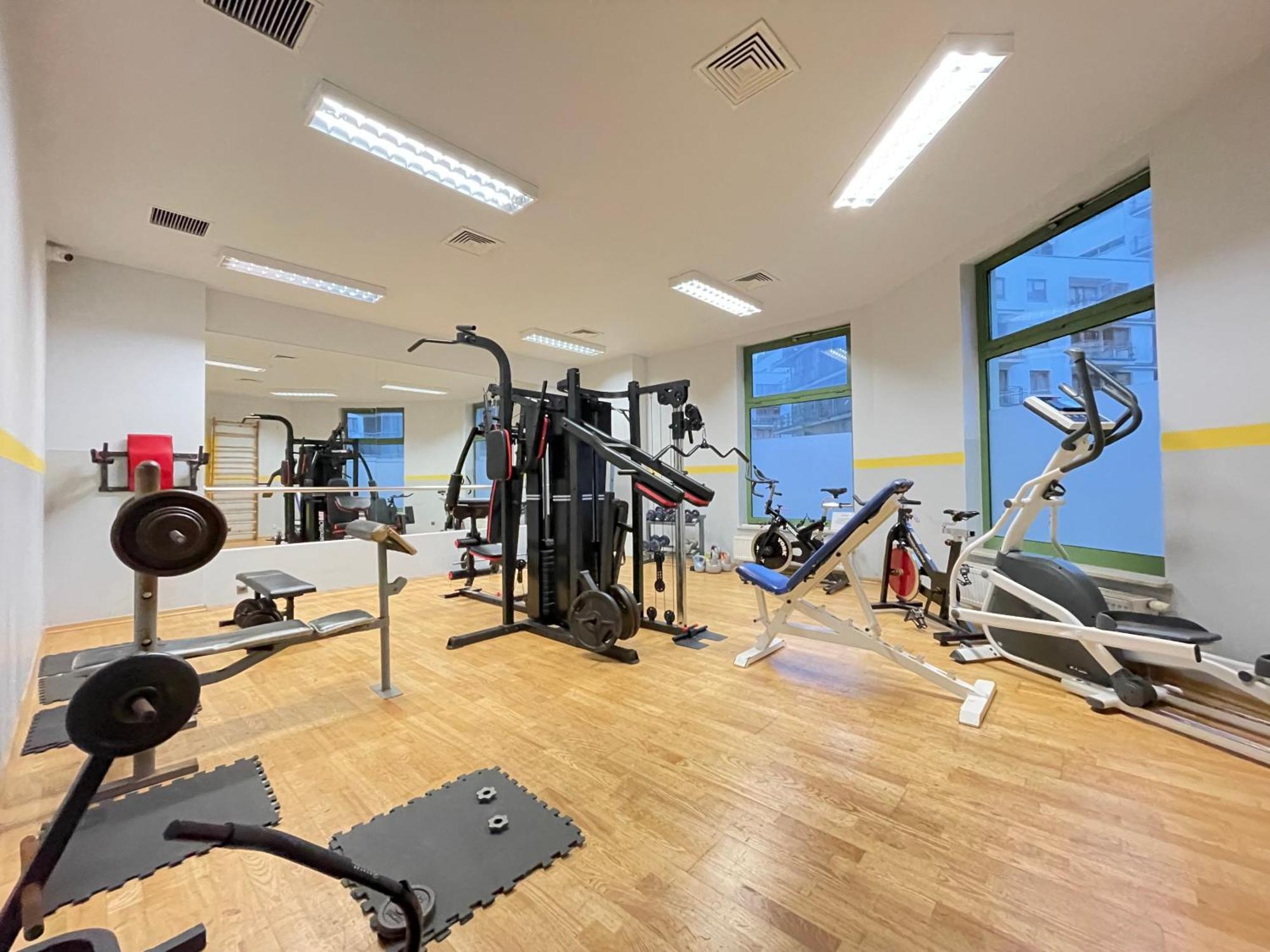 Superior Bukowinska, Studio, Pool & Gym! Metro Wilanowska, Garage Parking! 24H Reception! Varsóvia Exterior foto